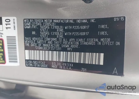 2015 Toyota Sienna Le 8 Passenger z USA, uszkodzony, nr VIN 5TDKK3DC2FS571391